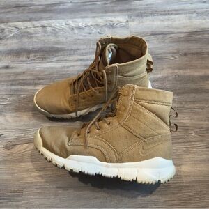 Nike SFB 6” Canvas Field Tactical Boots “Golden Beige” Men’s Size 8.5